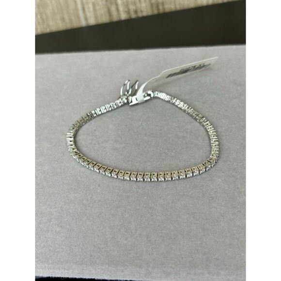 NWT - 2.5ct Moissanite Tennis Bracelet, 6.5 inches - Picture 2 of 7